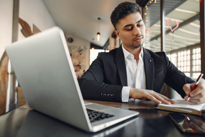 Las 5 señales de que tu empresa ya creció más que tu forma de llevar las finanzas
